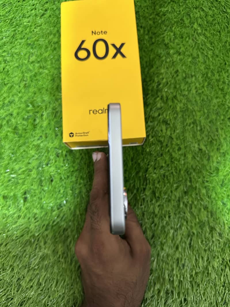 Realme Note 60x 4