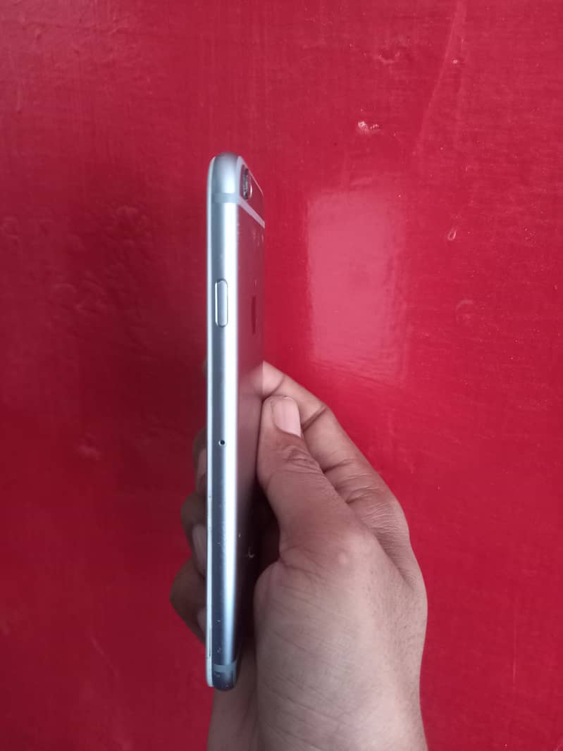 Apple iPhone 6 3