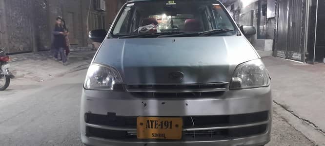 Daihatsu Mira 2011
