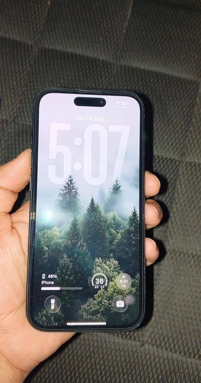 IPhone 15 1