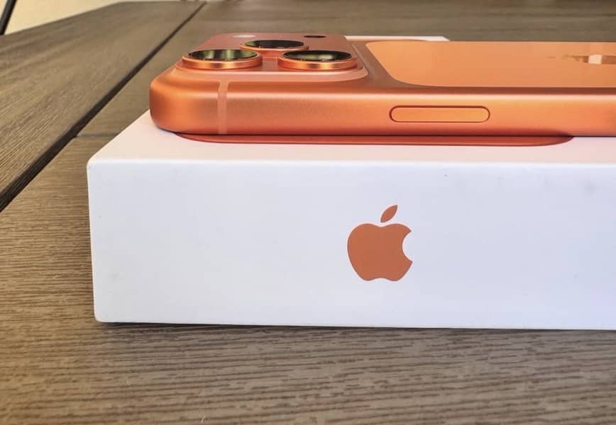 Apple iPhone 17 Pro 2