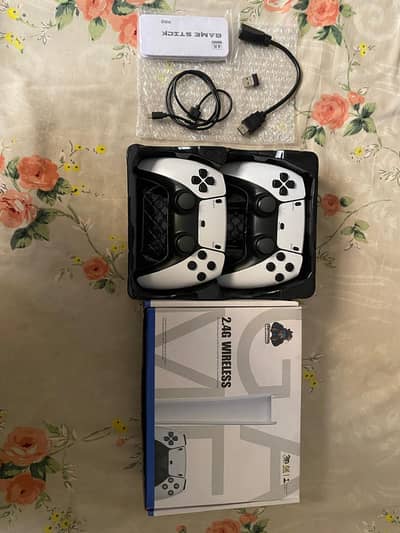 M15 Game Stick Pro 4K Console with 2 Dual Wireless Controllers