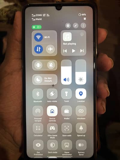 Infinix y04