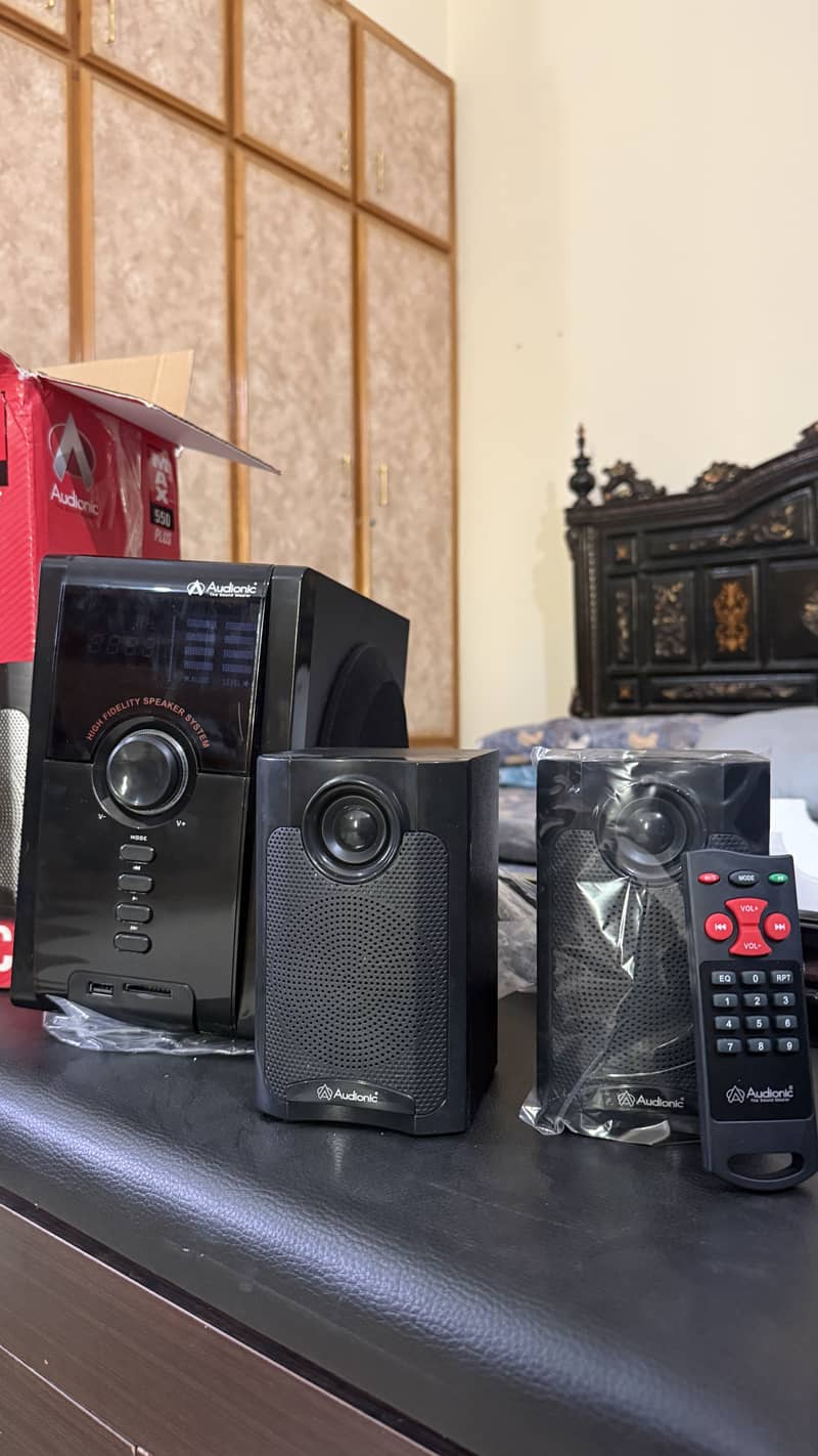 Speakers 1