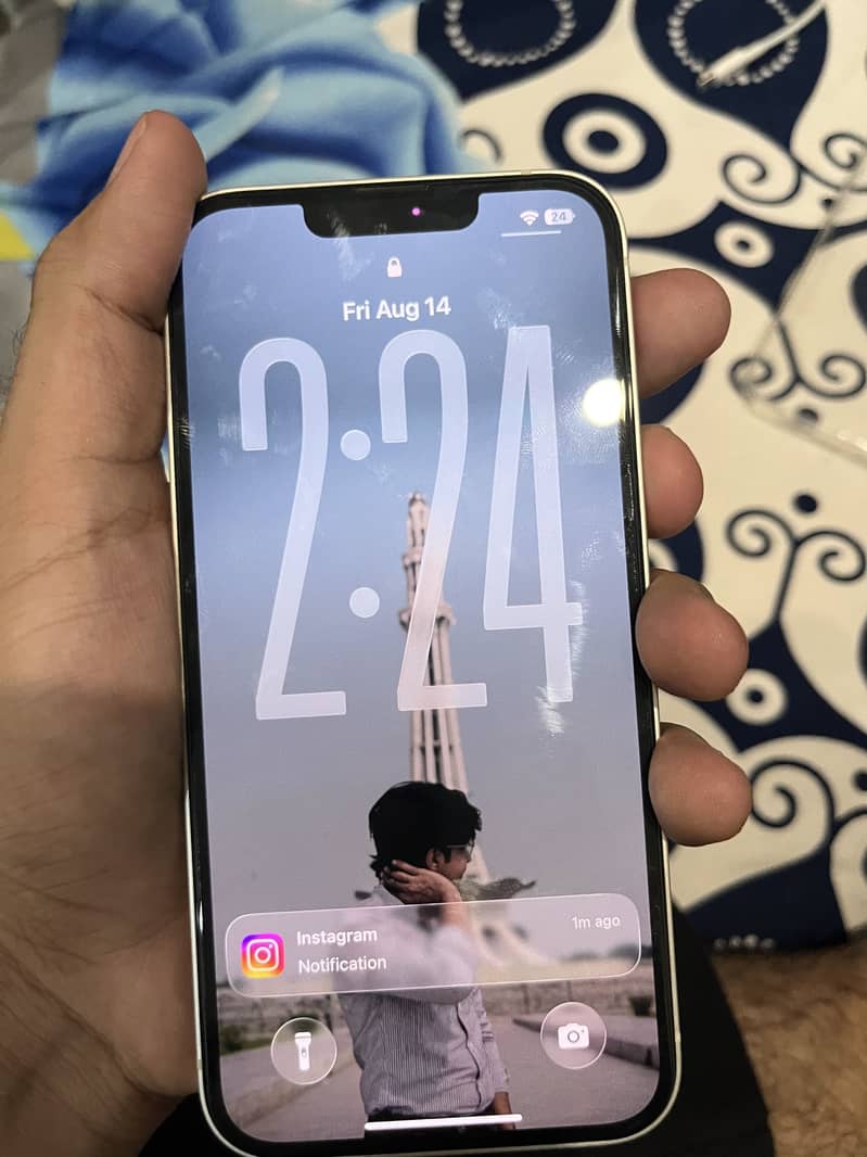 Apple iPhone 14 2