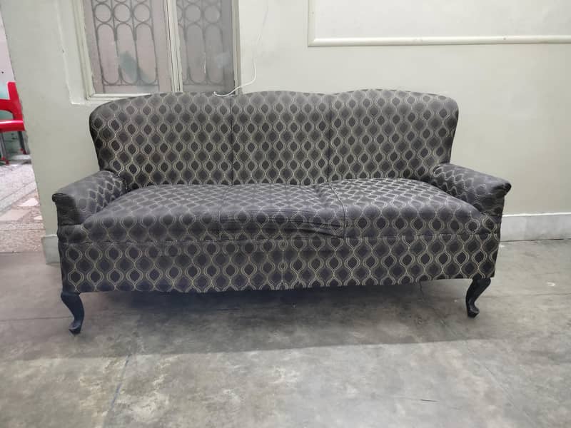 5 Seater Sofa 1