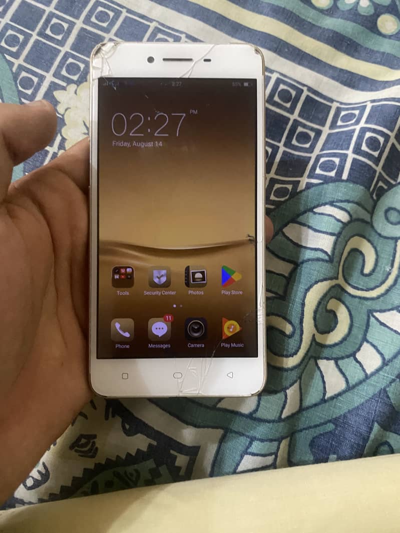 OPPO A37 2