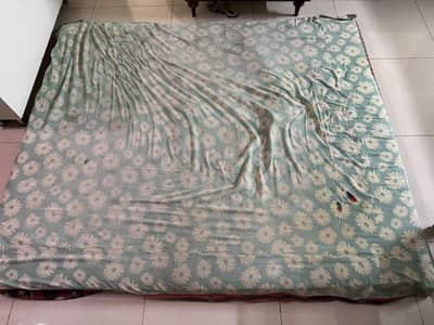 Used Queen Size Foam Mattress – 66 × 78 Inches, 4 Inches Thick