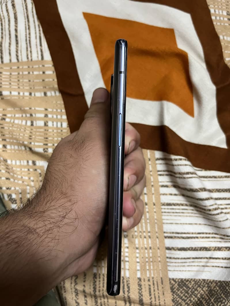 One Plus 7T 1