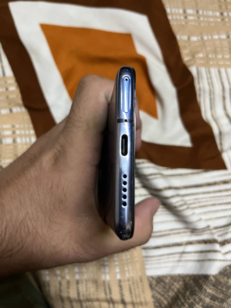 One Plus 7T 4