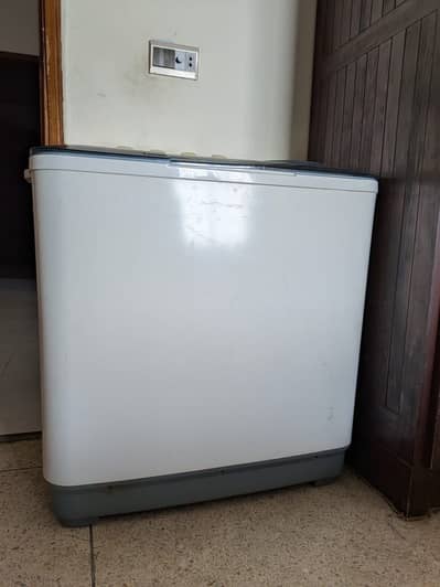 Dawlance washing in excellent condition