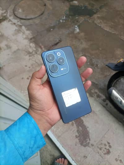 Infinix Hot 40 8gb 256gb only call 03024938814