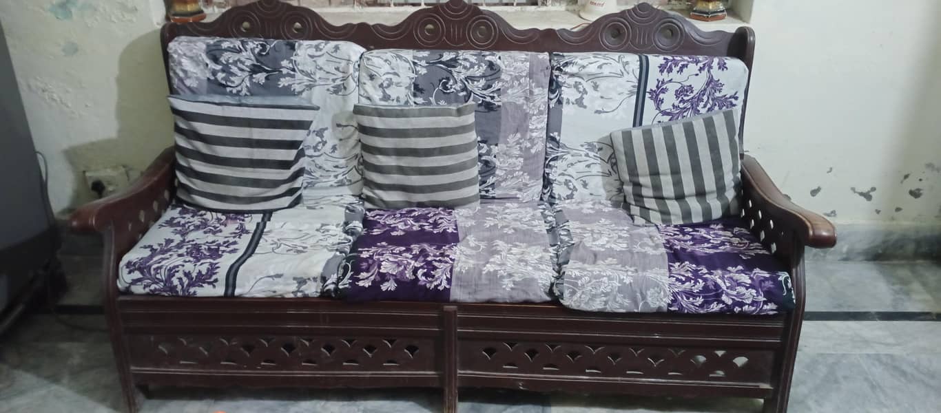 Bad,Sofa, Safe Almari 1