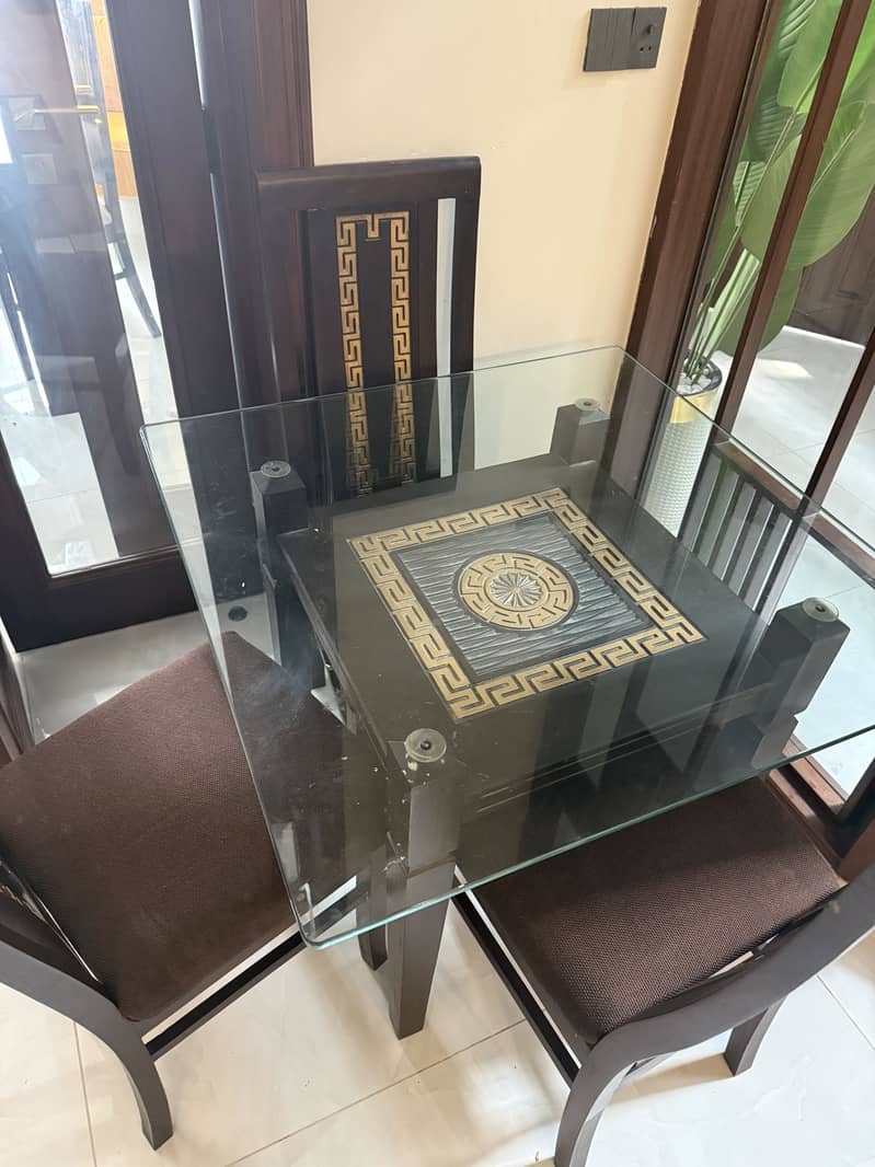 4 seater dining set 1