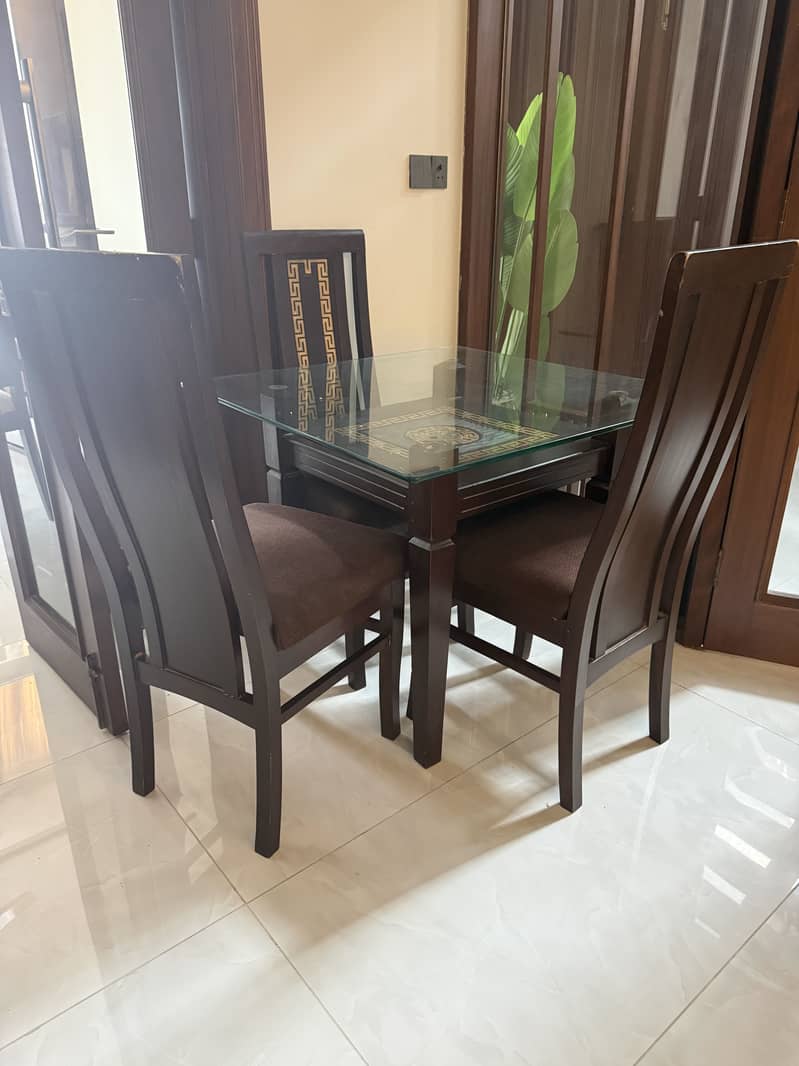 4 seater dining set 2