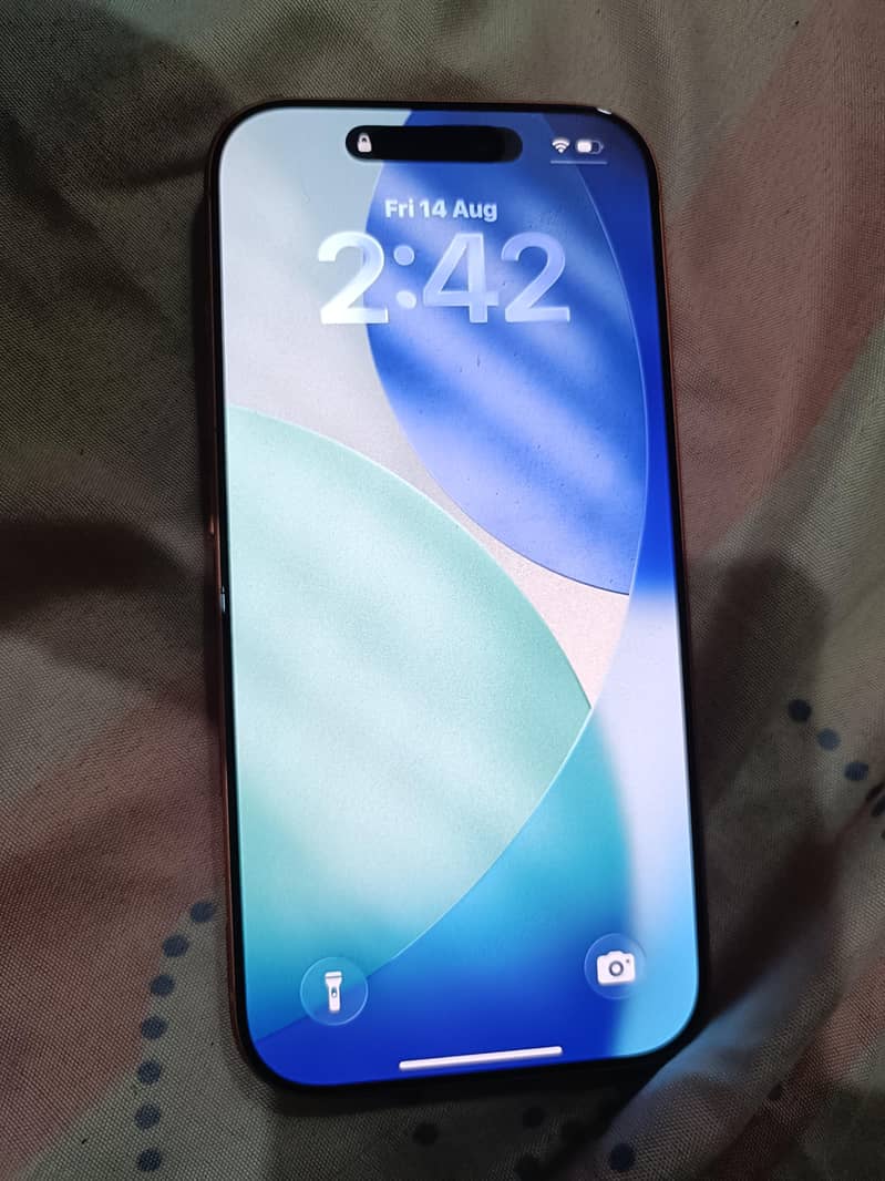 Apple iPhone 17 Pro 1