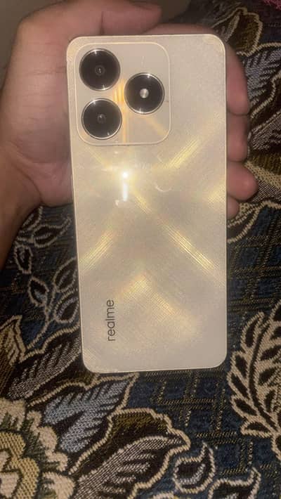 Realme C61