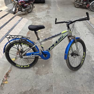 PLUS Mountain Bike – Excellent Condition