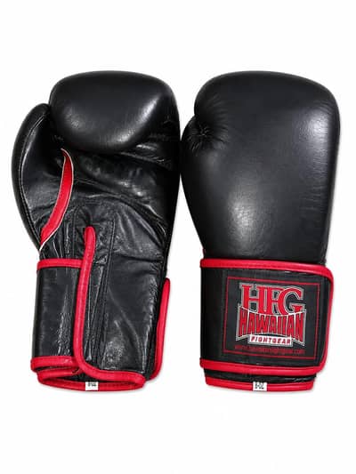 Sale Boxing gloves Used but new Not Damaged