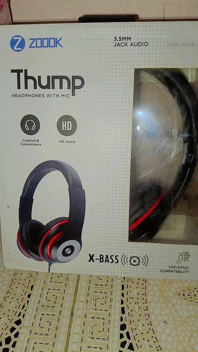 Thump Headphones with mic