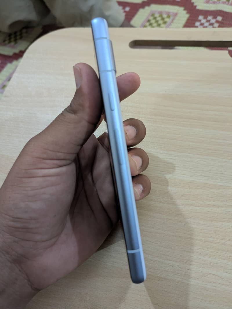 Google Pixel 7a 3