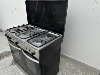 Cooking Range (5 Stoves)
