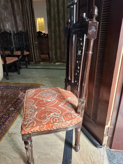 Solid wood dining table and chairs for Sale