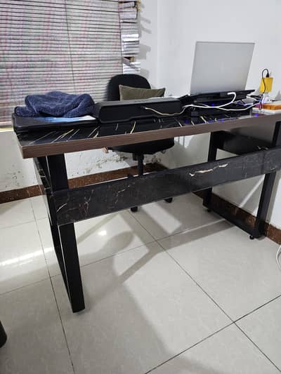 computer table