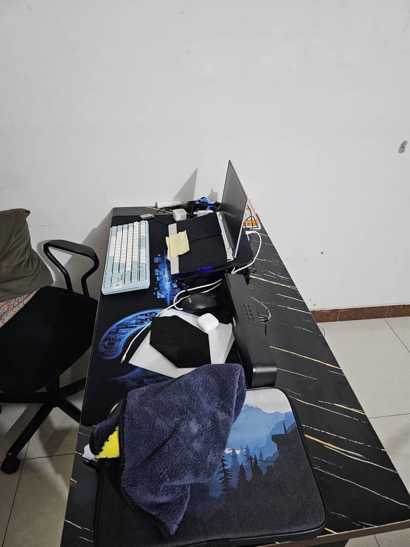 computer table 1
