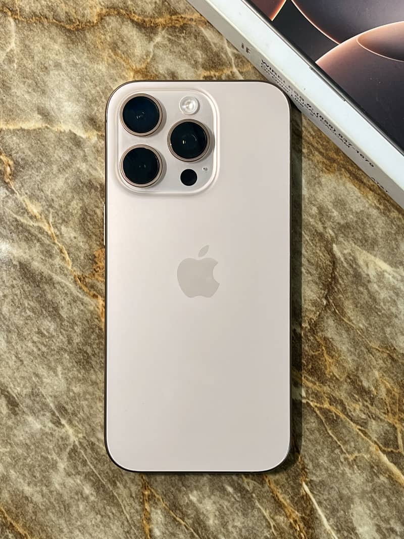 Apple iPhone 16 Pro 1