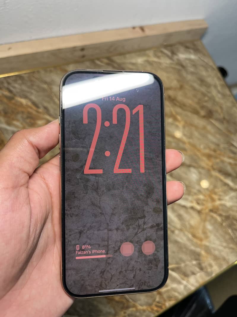 Apple iPhone 16 Pro 7