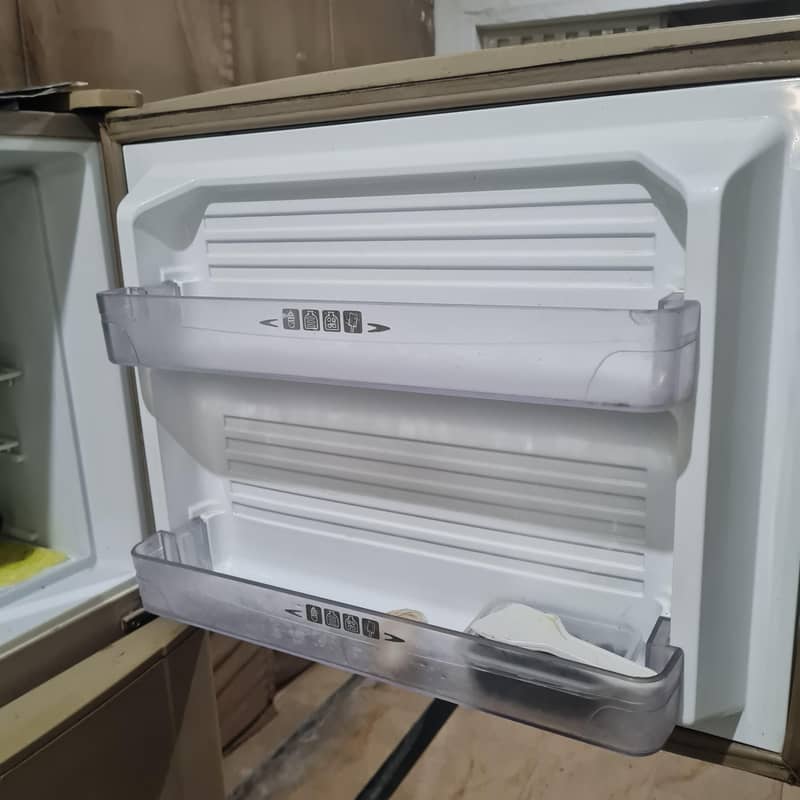 Dawlance Refrigerator 7
