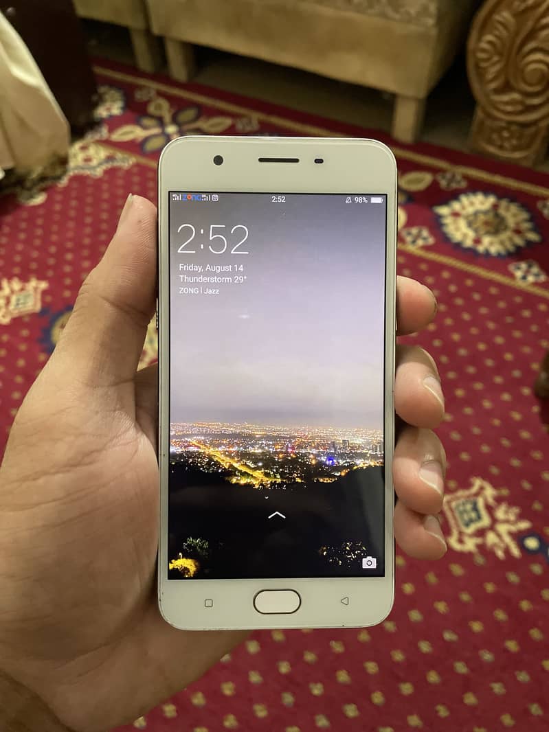 OPPO A57 2