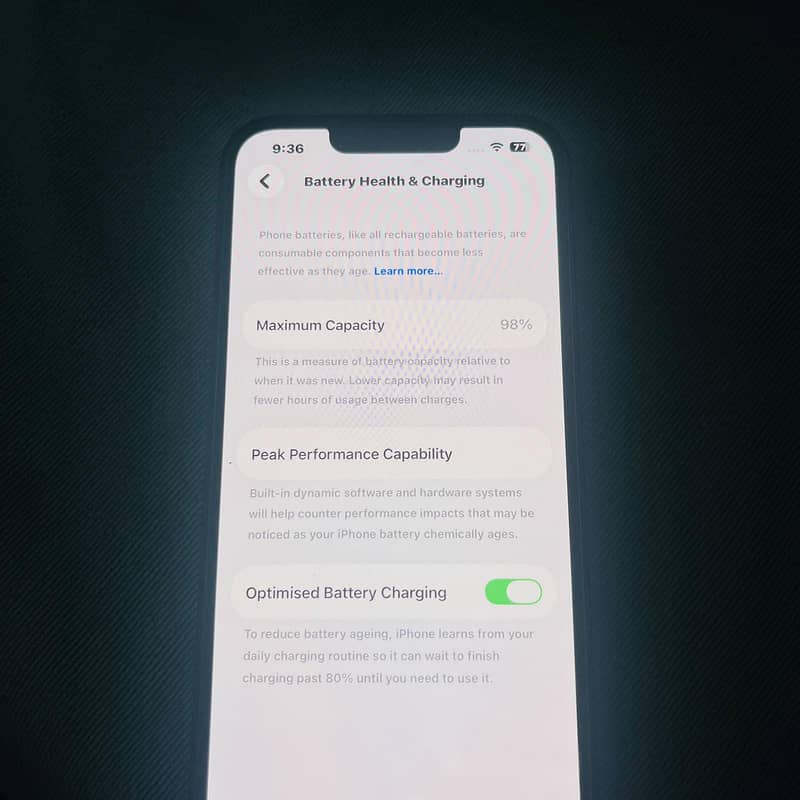 Apple iPhone 13 2