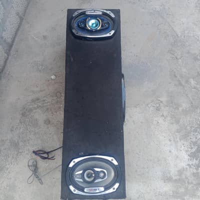 2 speaker , woofer and Amplifier (4 channel)