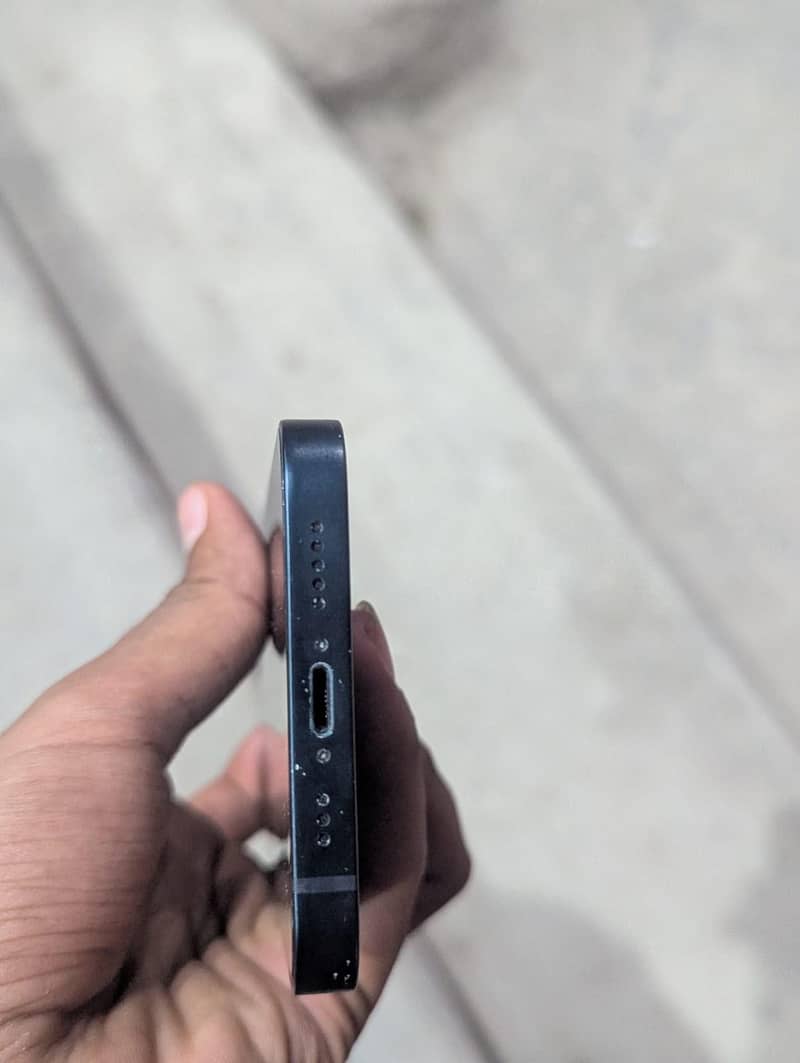 Apple iPhone 14 2