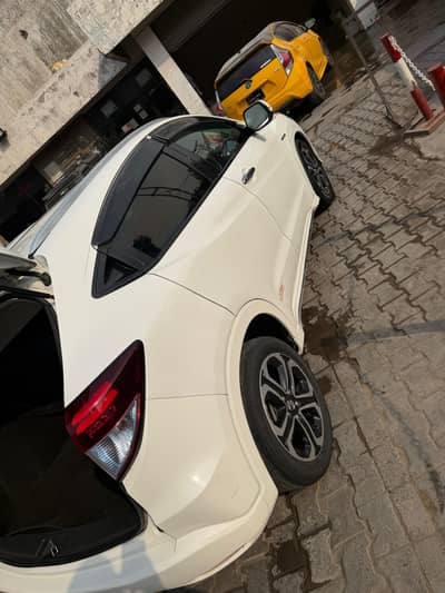 Honda Vezel 2016