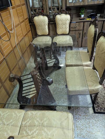 Dining Glass Table with beautiful 6 chairs