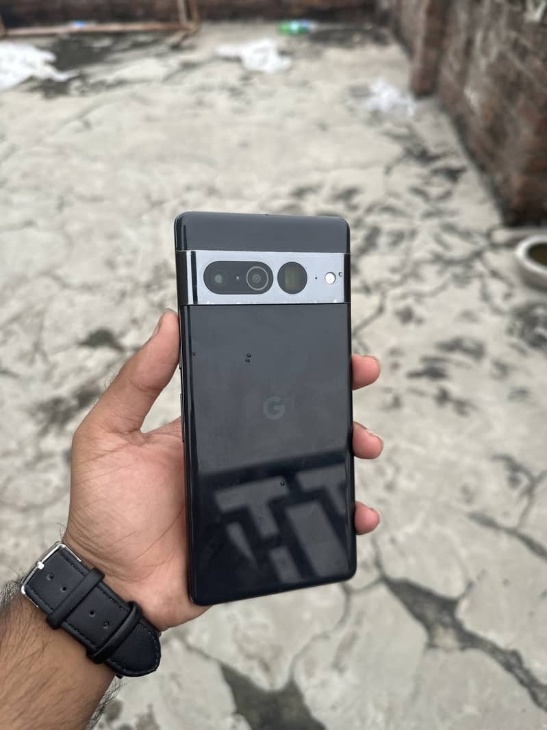 Google Pixel 7 Pro 0