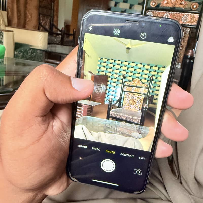 Apple iPhone X 4