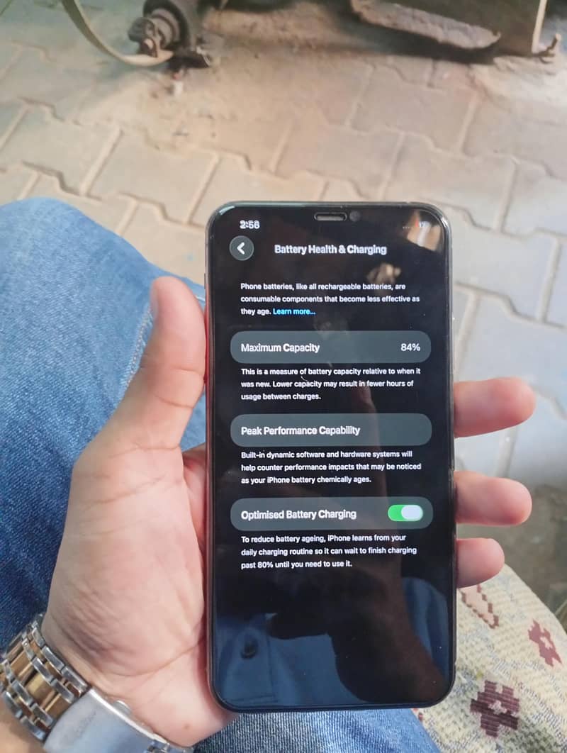 Apple iPhone 11 Pro Max 7