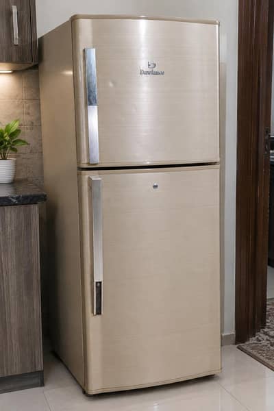 Dawlance LVS Refrigerator (Model 9166WBLVS) – Used