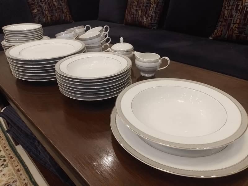 imported dinner set 2