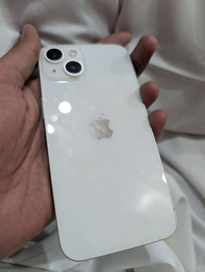 Apple iPhone 13 3