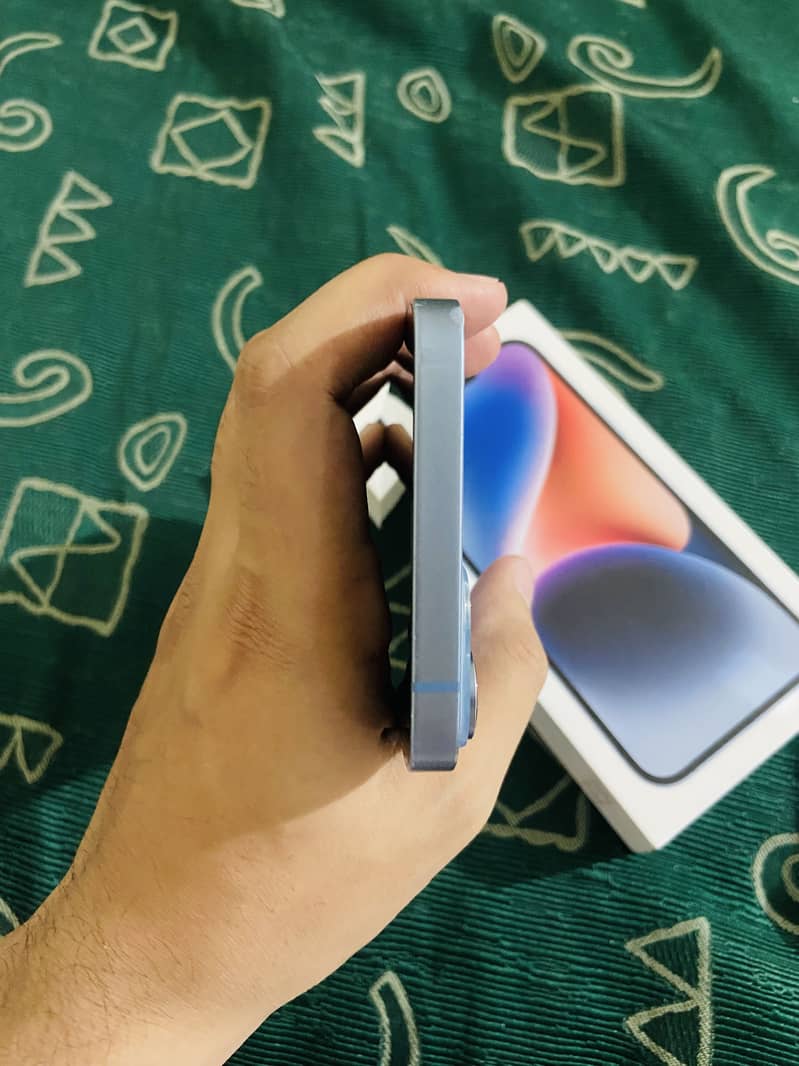 IPhone 14 plus with box 6