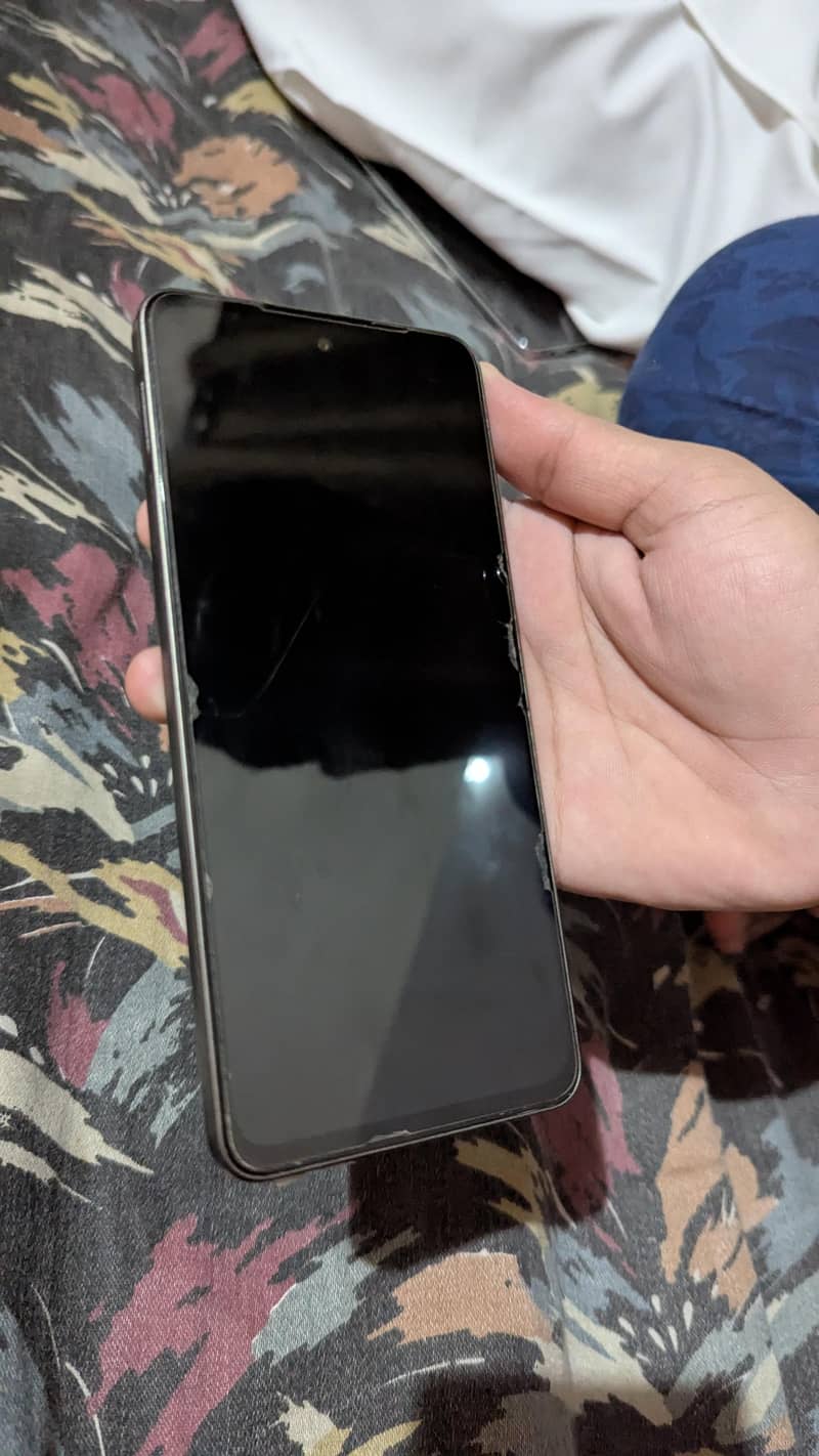 OPPO A5 Pro 1