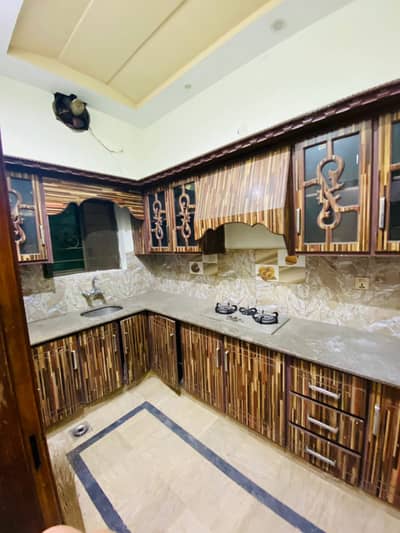 VIP beautiful 5 Marla Full house is available for rent in sabzazar Lahore
