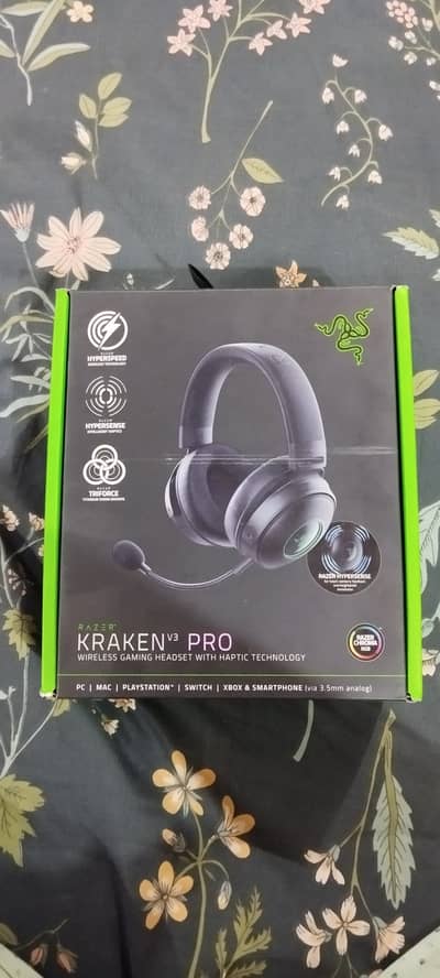 Razer Kraken V3 Pro Wireless Headphones