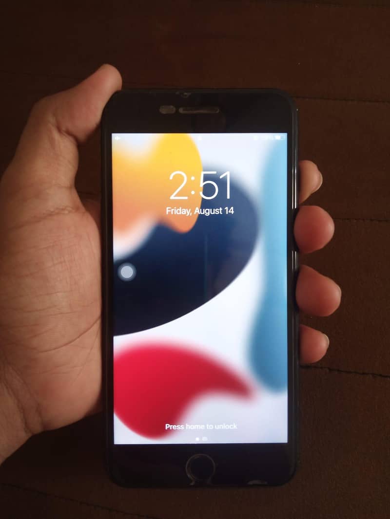 Apple iPhone 7 Plus 2
