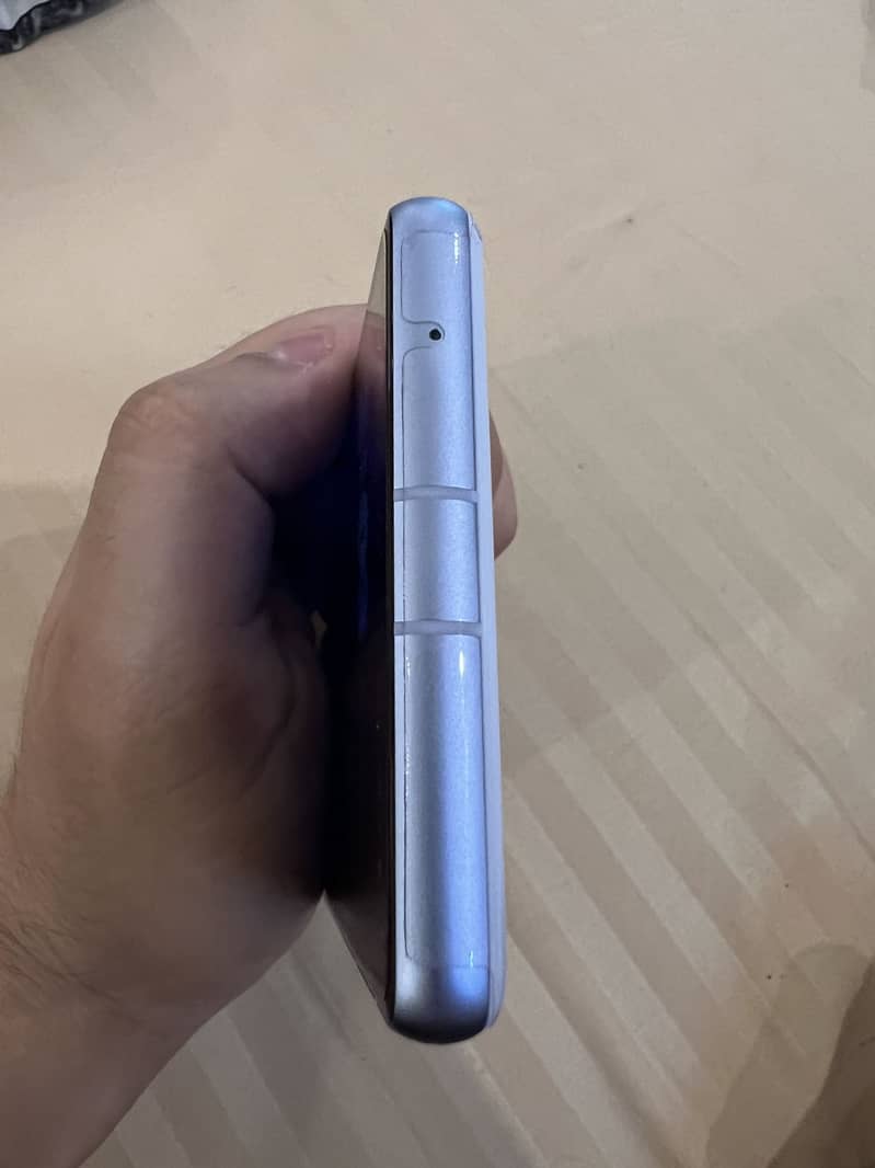 Google Pixel 7a 3